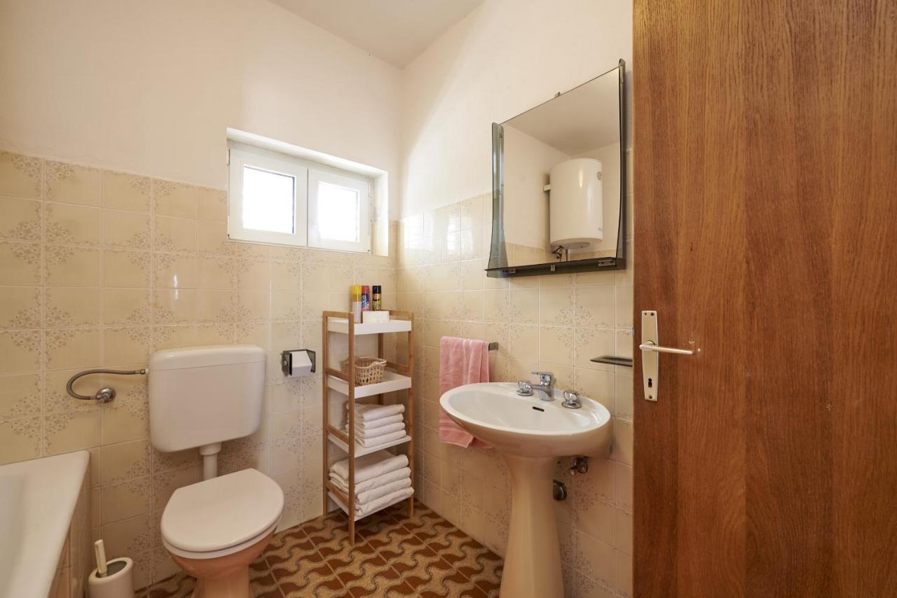 Apartments By The Sea Slatine, Ciovo - 15504 Ngoại thất bức ảnh