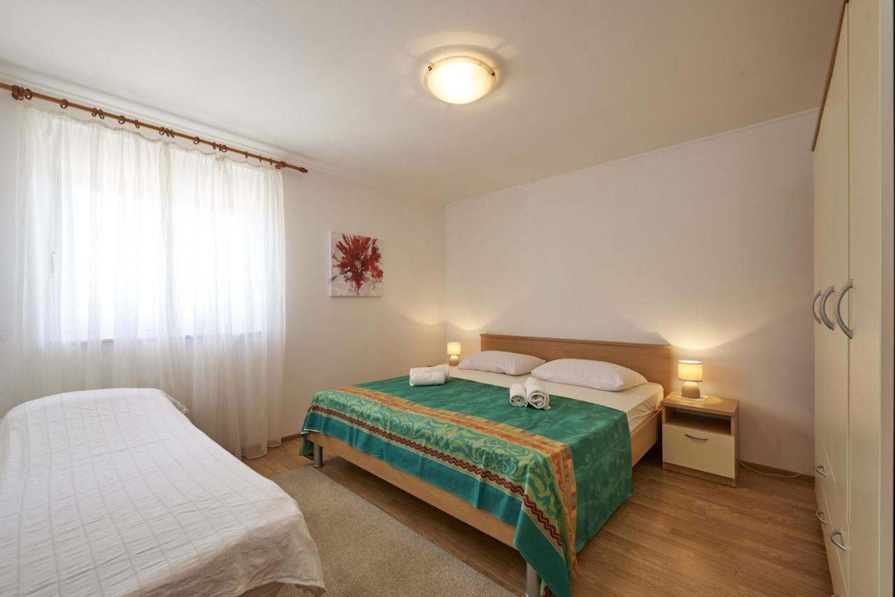 Apartments By The Sea Slatine, Ciovo - 15504 Ngoại thất bức ảnh