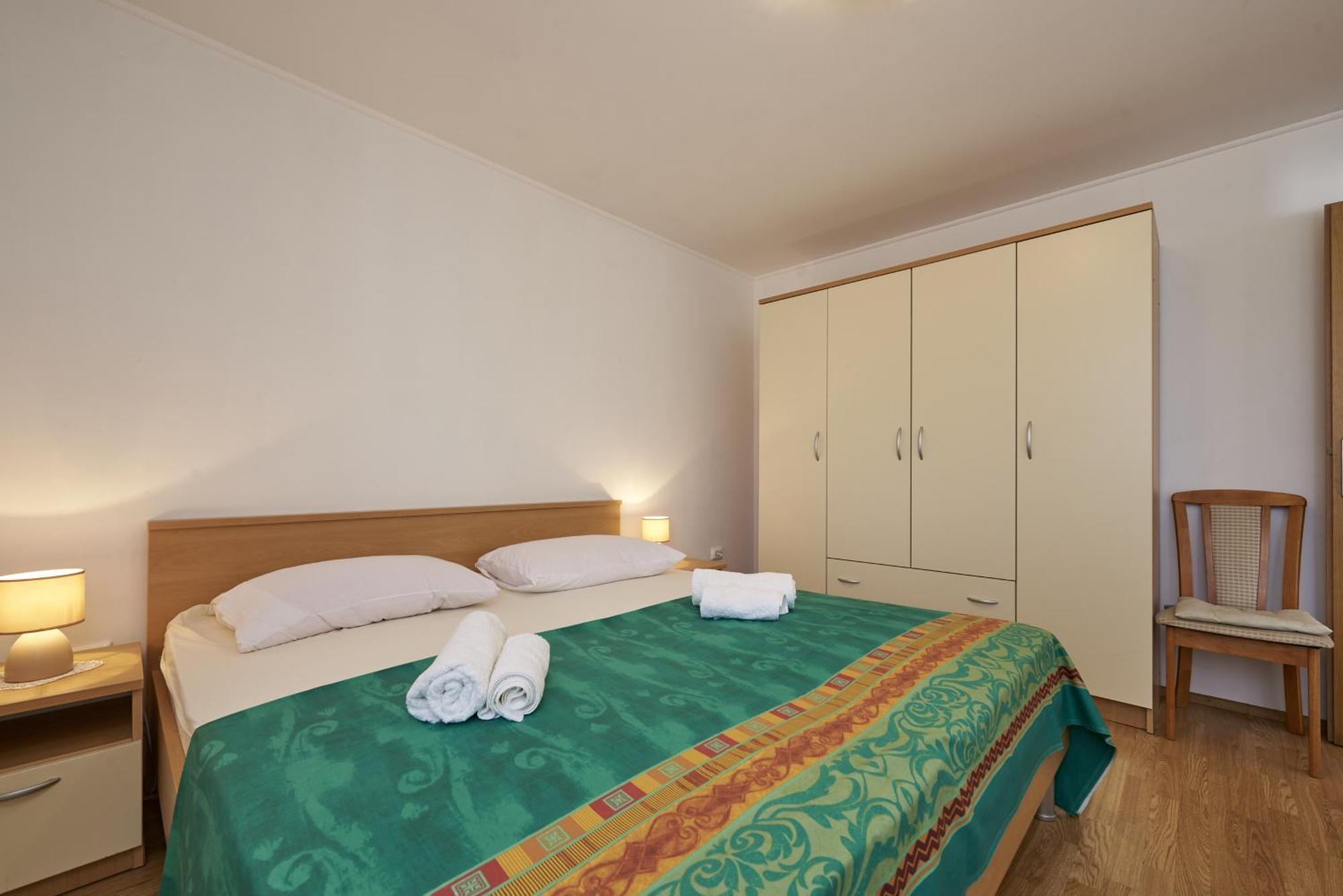 Apartments By The Sea Slatine, Ciovo - 15504 Phòng bức ảnh
